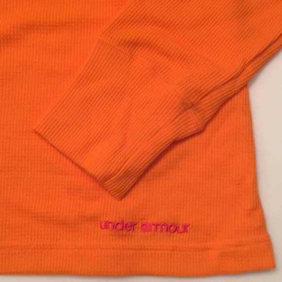 Under Armour women's waffle crew neck shirt Top - Picture 8 of 8